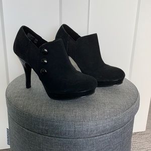 Black suede booties with cute shiny button detail!
